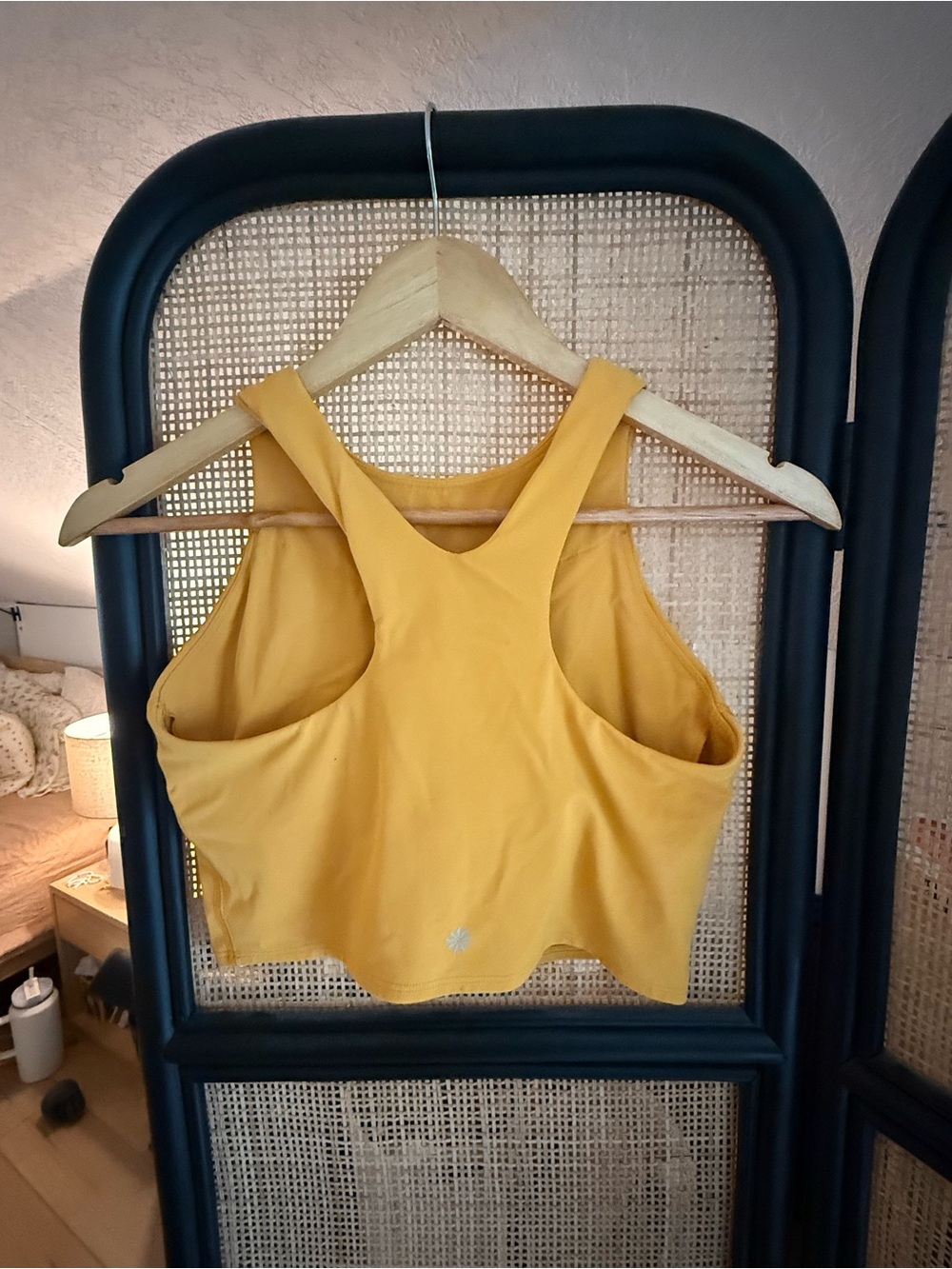 Athleta Women’s Mustard Yellow Cropped Sleeveless Athletic Bra Tank Small - Picture 2 of 4